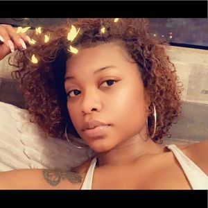 Meet your Posher, Mikaila